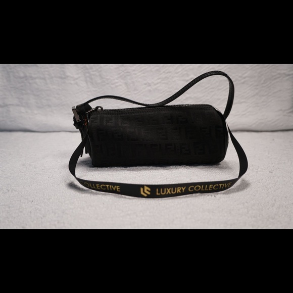 ❌❌❌SOLD❌❌❌ Fendi Mini Tubular Bag - Picture 6 of 13